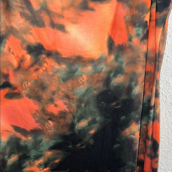 SHEIN Orange and Black Tie-Dye Dress - Picture 7 of 9